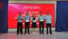 UVBTV  Trưởng ban Tuyên giáo   Giám đốc TT chính trị và Chủ tịch Hội nông dân huyện Nguyễn Mạnh Sỹ trao Giấy chứng nhận cho Cán bộ, hội viên Nông dân hoàn thành khóa học