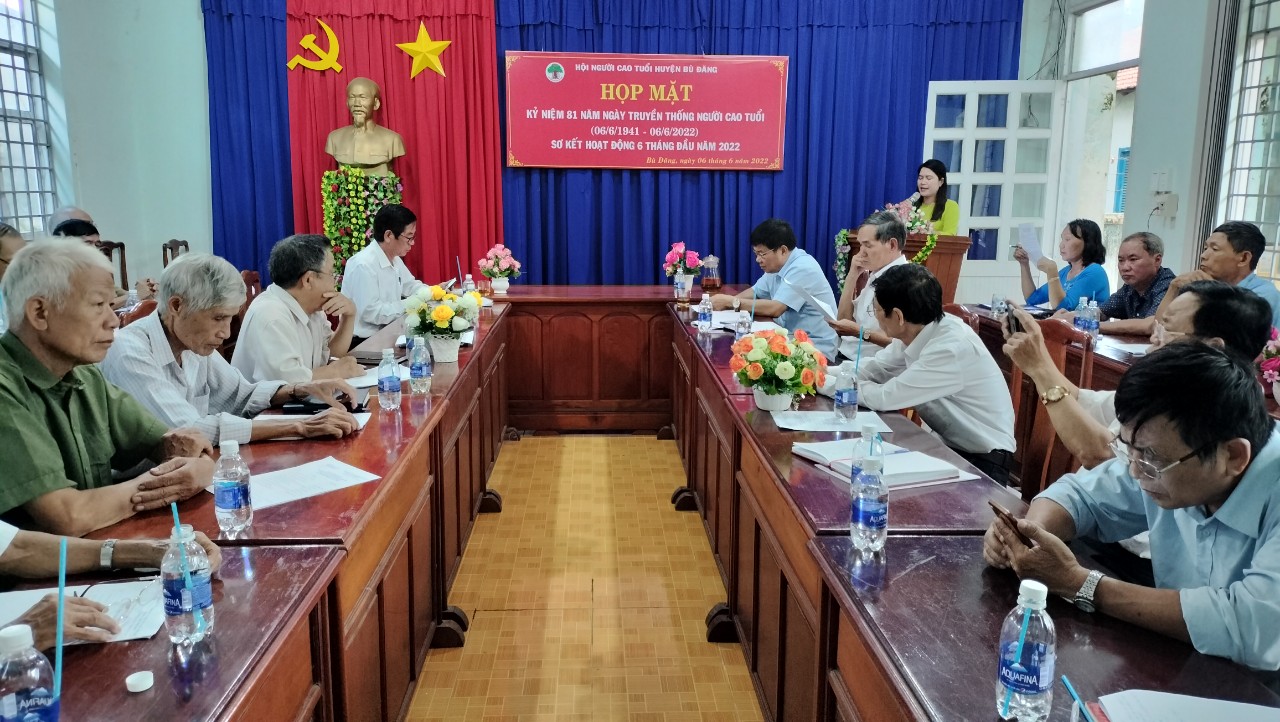 Hội người cao tuổi huyện Bù Đăng tổ chức gặp mặt kỷ niệm 81 năm ngày truyền thống Người cao tuổi Việt Nam (06/6/1941-06/06/2022)