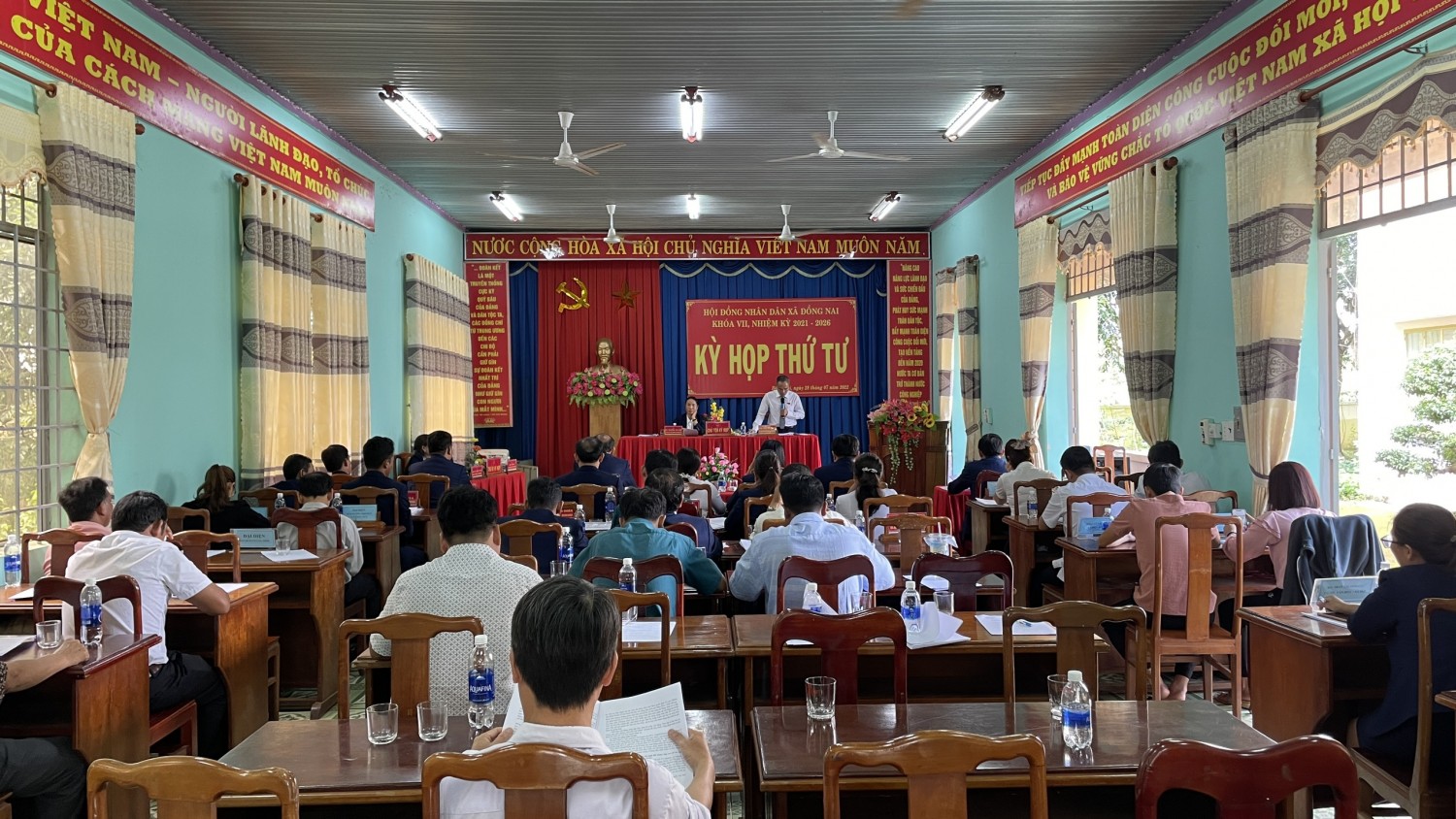 Bù Đăng: HĐND xã Đồng Nai sôi nổi với phiên chất vấn tại kỳ họp thứ 4