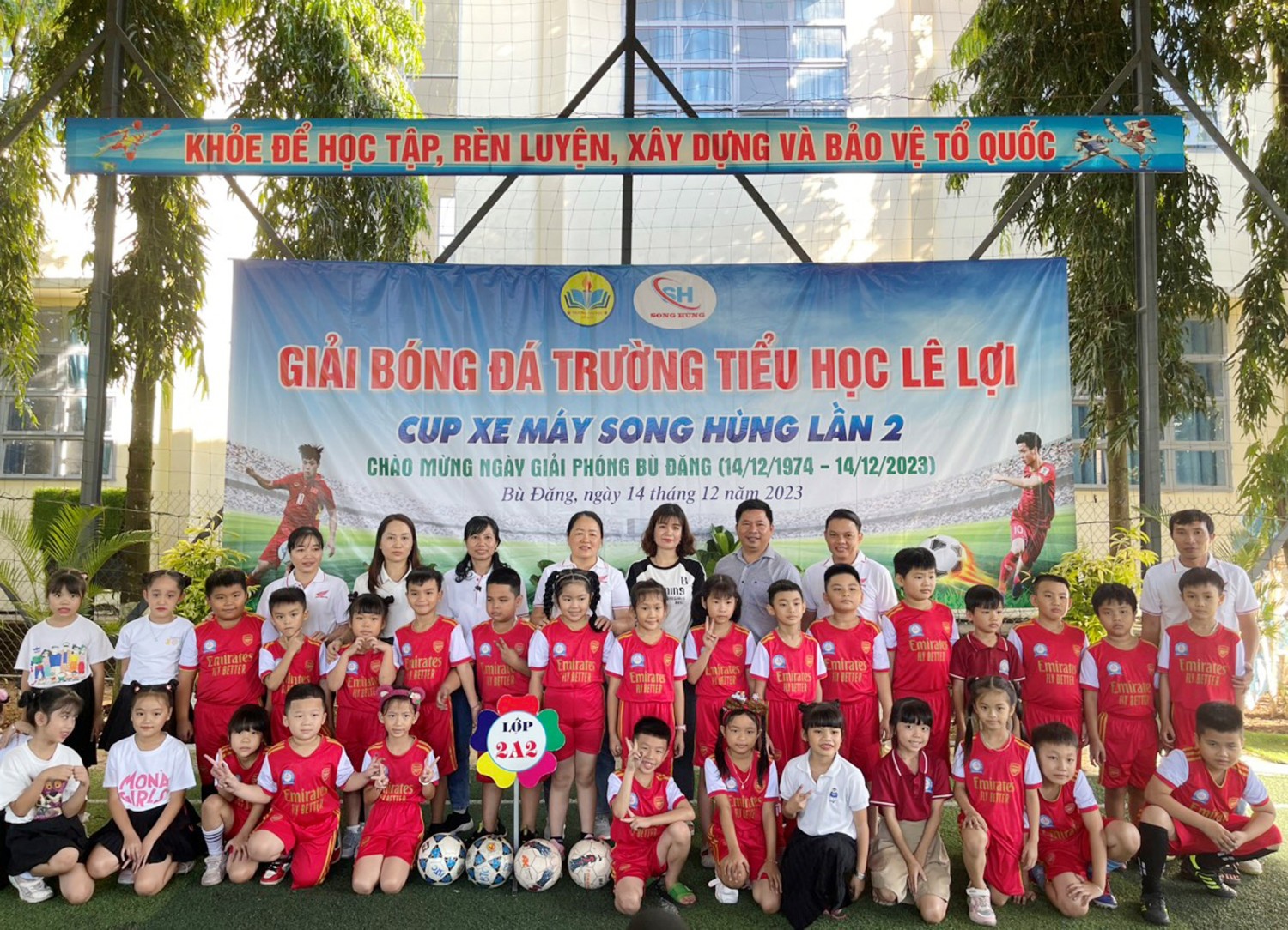 Trường tiểu học Lê Lợi: Giải bóng đá Thiếu niên và Nhi đồng tranh cúp xe máy Song Hùng Lần 2