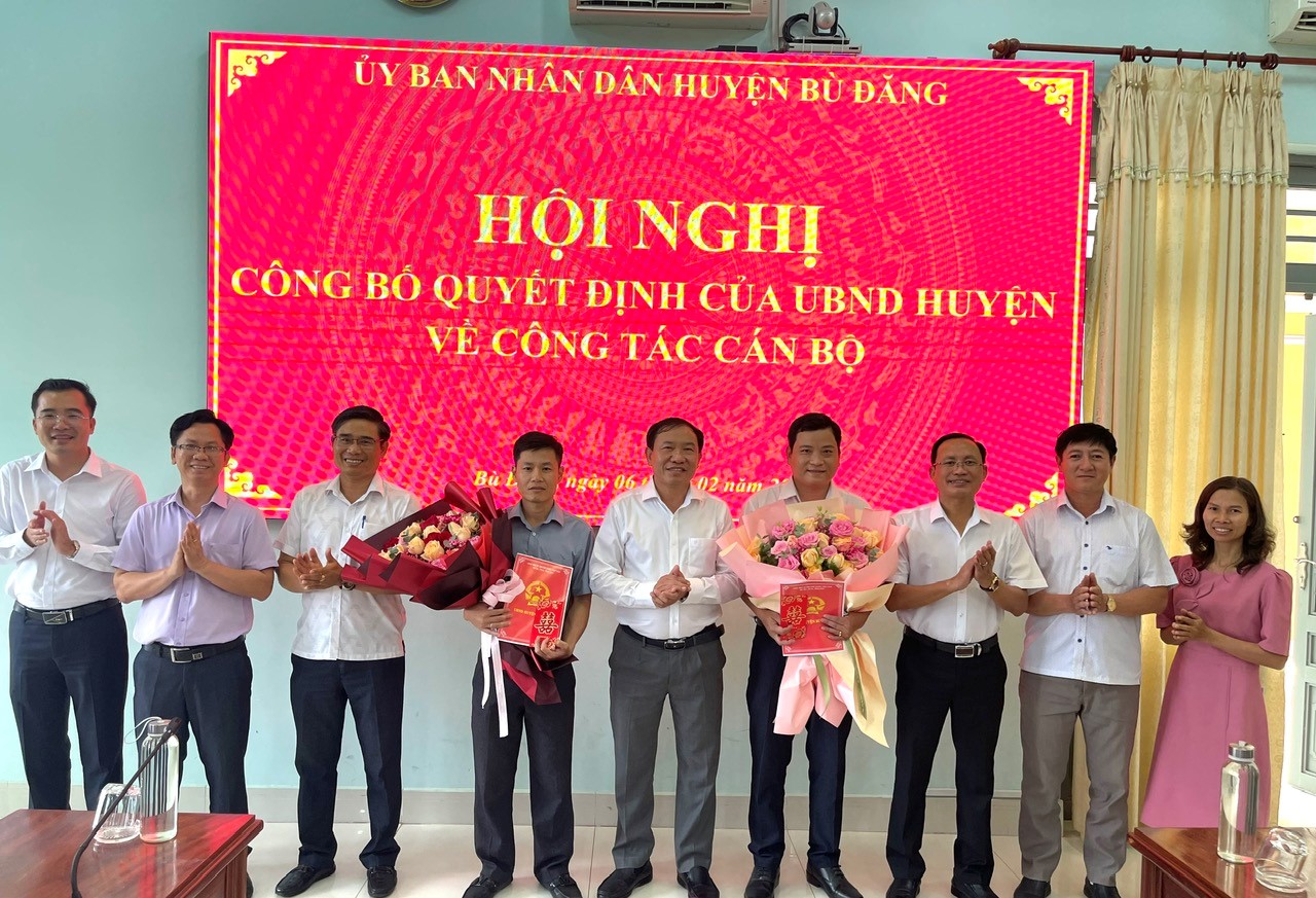 UBND huyện Bù Đăng tổ chức Hội nghị công bố Quyết định  về công tác cán bộ