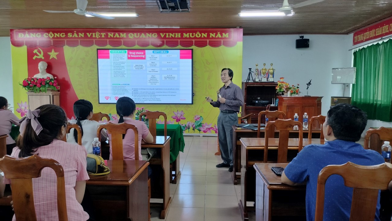 TT y tế huyện Bù Đăng tổ chức Hội thảo khoa học chuyên đề “Nội tiết - Tim mạch” cho hơn 120 Cán bộ y tế.